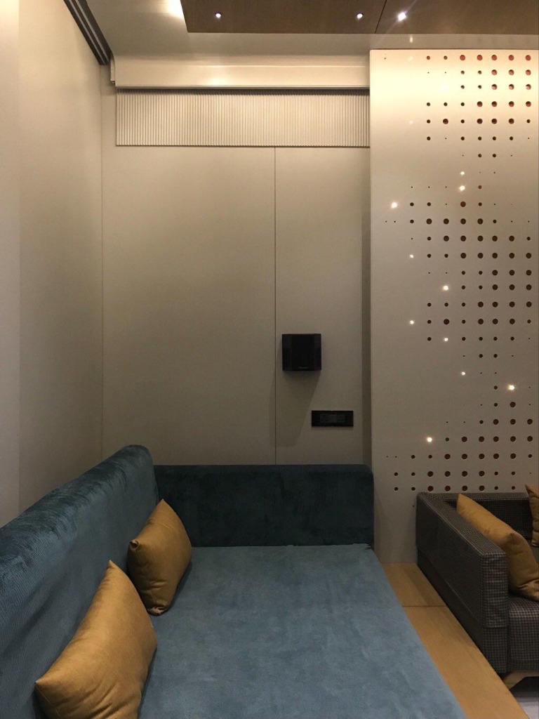 Lounge Seating