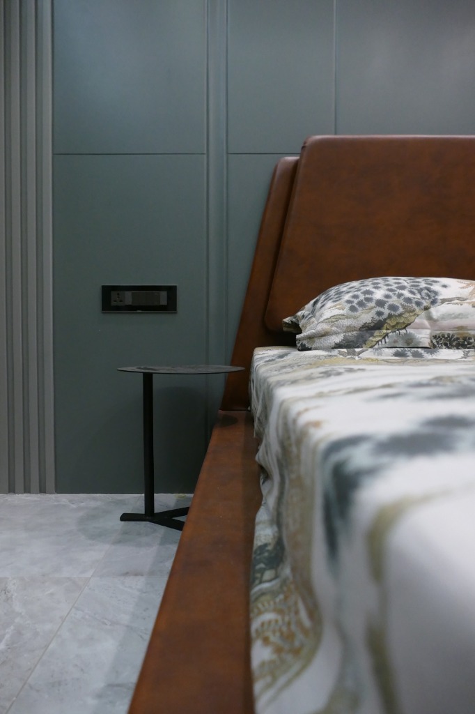 Master Bed